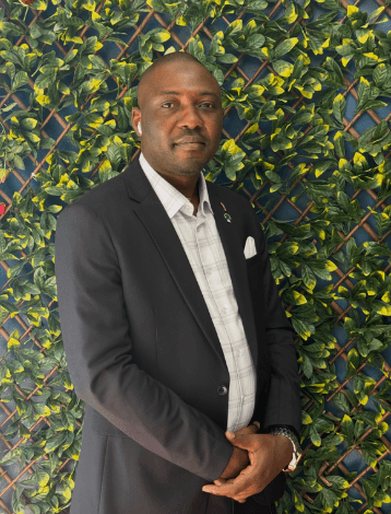 Oludare Adesina